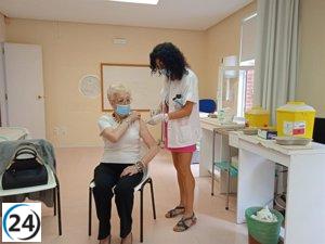 Vázquez desaconseja acelerar la vacunación contra la gripe de forma prematura.