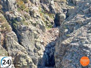 Montañero rescatado tras caída en garganta de Bohoyo, en Ávila