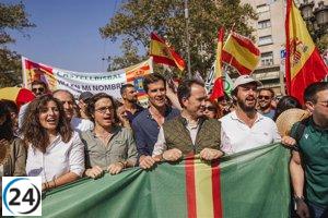 Eminent persona García-Gallardo suma su voz a masiva manifestación en Barcelona en oposición a la amnistía.